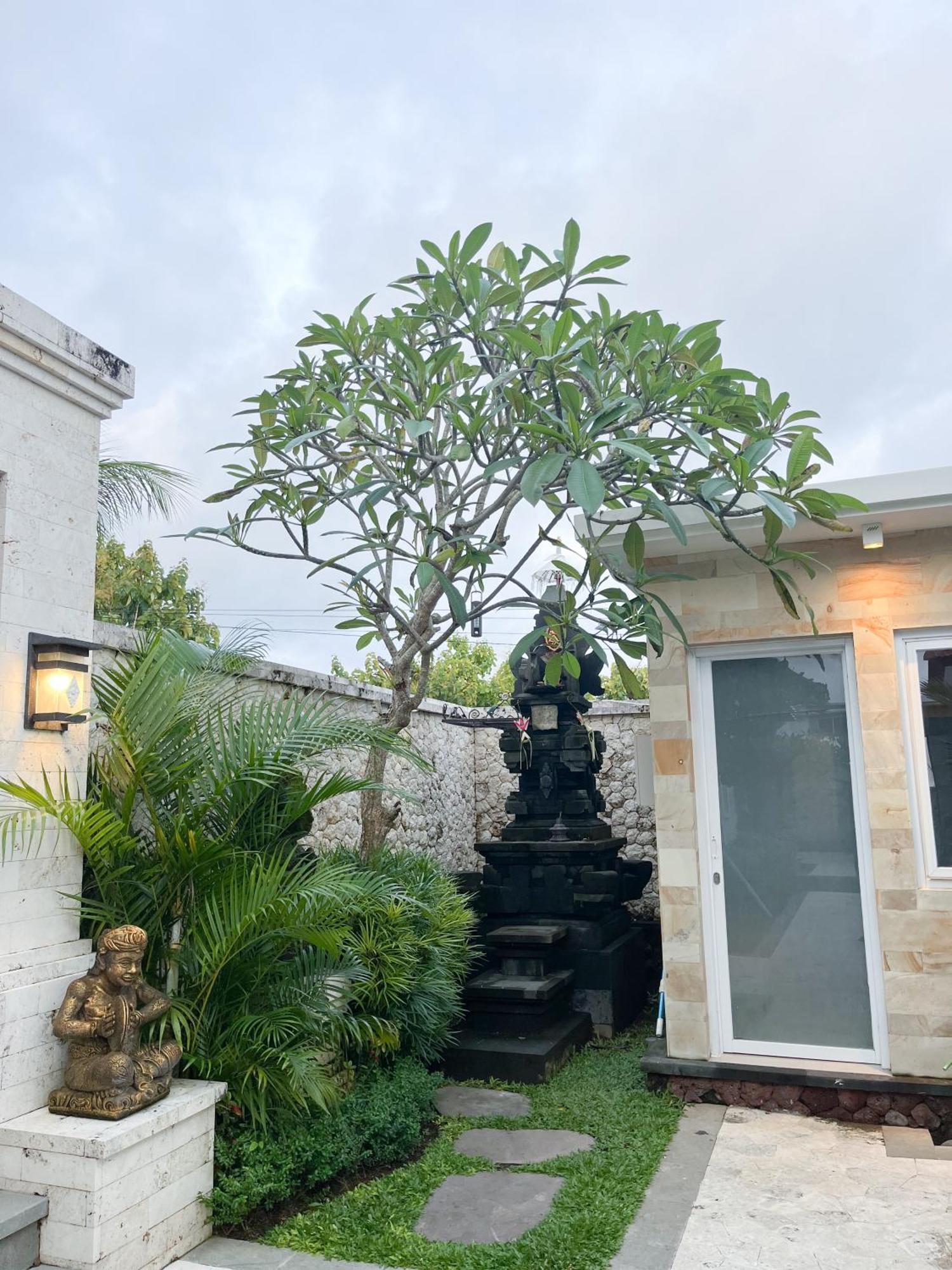 Cahya Pandawa Villa 5 乌干沙 外观 照片